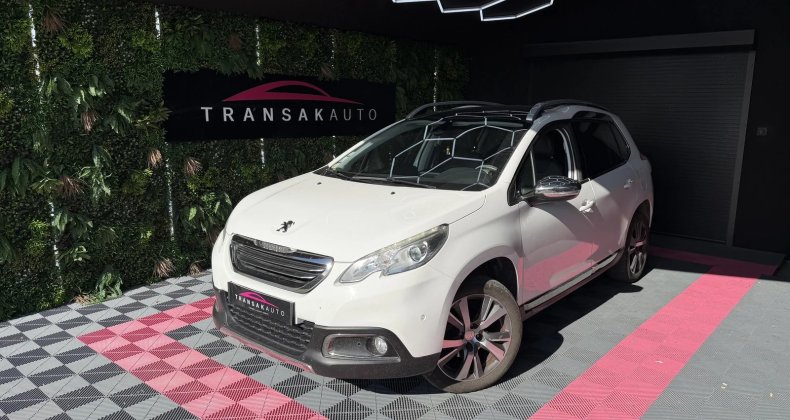 Peugeot 2008 Feline Titane 1.6 HDi 115 cv