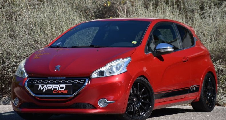Peugeot 208 GTI 1.6 200ch phase 1