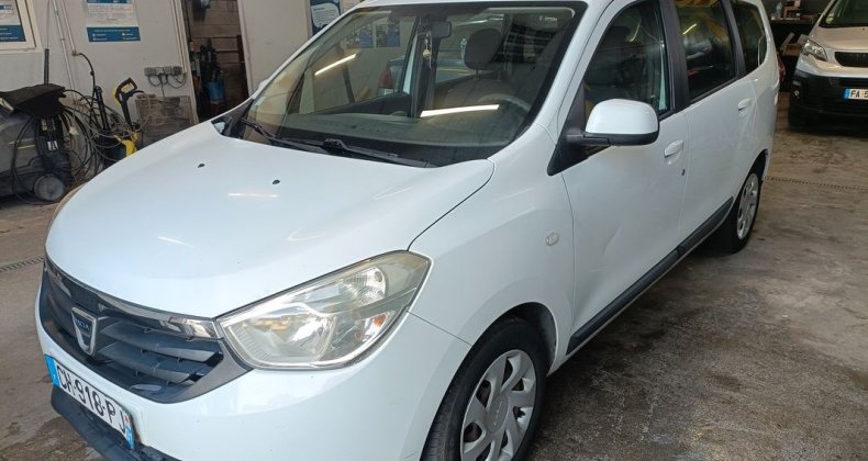 Dacia Lodgy 1.5 dci 110 fap 7 places laurÃ©ate