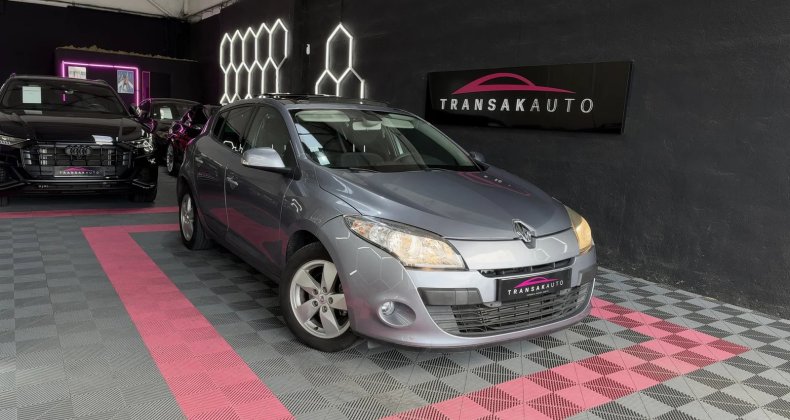 Renault Megane III DYNAMIQUE 1.5L DCI 110 CH TOIT OUVRA