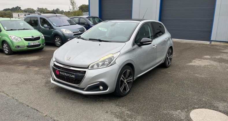 Peugeot 208 1.6 HDi 100 BERLINE GT-Line PHASE 2 CARP