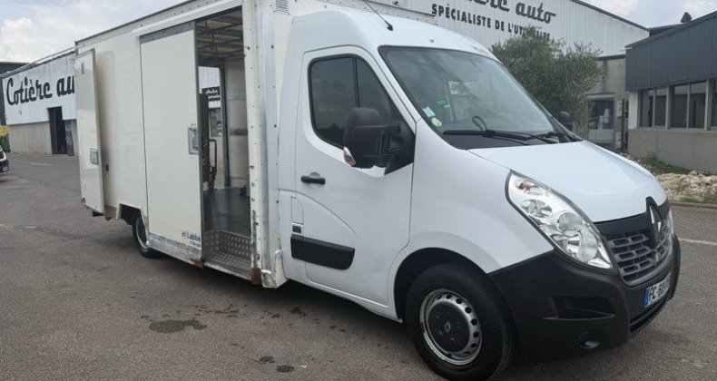 Renault Master 8500ht caisse plancher cabine 20m3