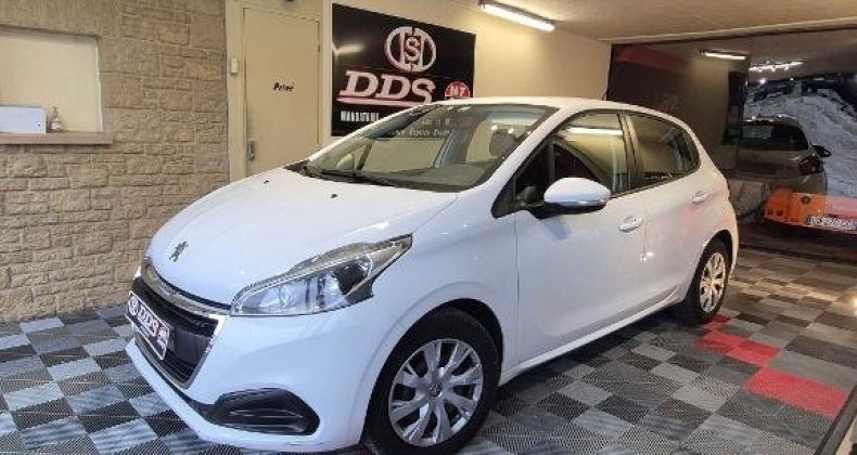 Peugeot 208 1.6 HDI 75 CLIM REGULATEUR