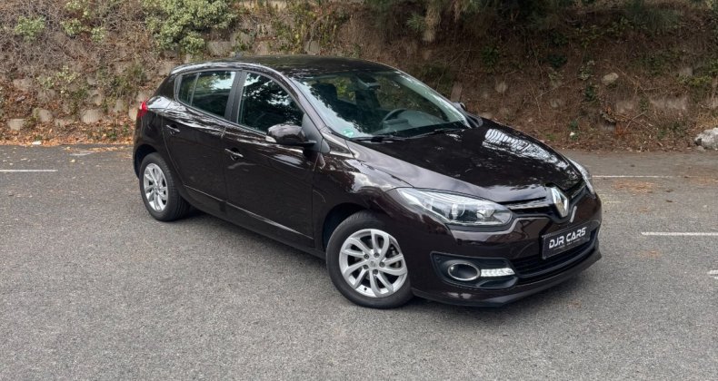 Renault Megane III BERLINE 1.5 dCi 110ch Limited - Prem
