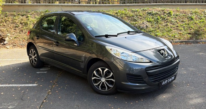 Peugeot 207 1.4 75ch Active - Suivi complet - Distri