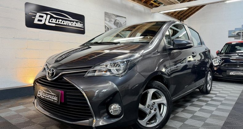 Toyota Yaris 1.3 - 100 VVT-i III Comfort CamÃ©ra - Si