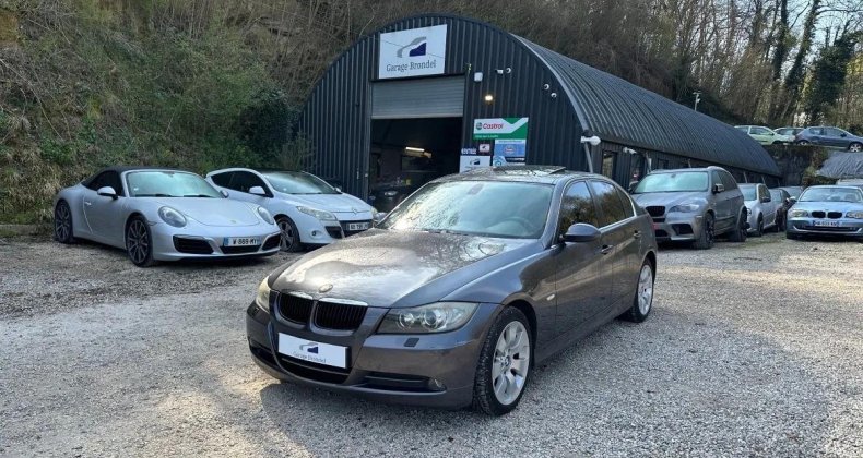 BMW Série 3 (E90) 330xd 3.0d 231cv BVA Luxe (pour pr