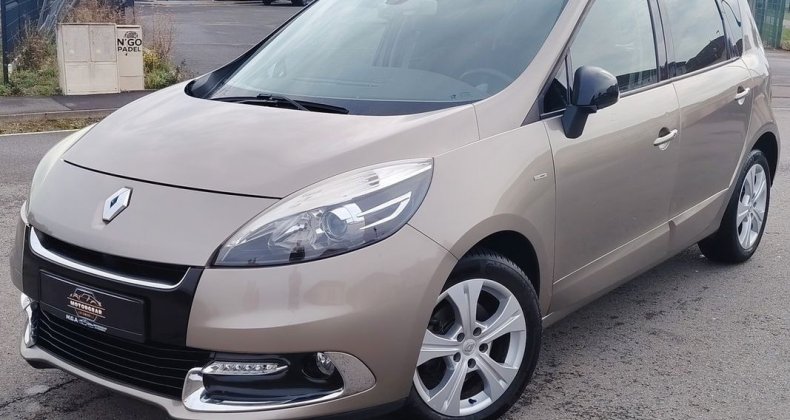 Renault Scenic III 1.5 DCI Bose Edition BVA 110 ch