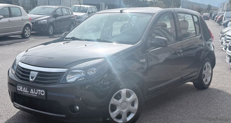 Dacia Sandero 1.4 MPi 75ch Black Line GPL 1Ã¨re Main