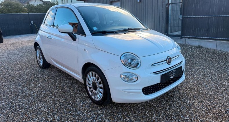 Fiat 500 1.2 8V 69ch Lounge 1Ã¨re main CarPlay
