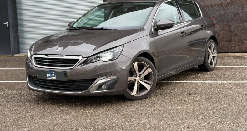 Peugeot 308 II 1.6 BlueHDi FAP 120ch Allure 5p Distr