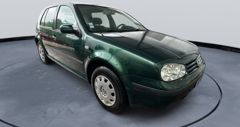 Volkswagen Golf (4) 1.6