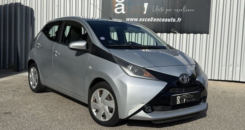 Toyota Aygo 1.0 VVT-I 69CH STOP&START X-PLAY 5P