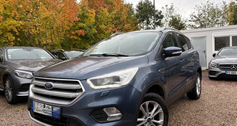 Ford Kuga 1.5 TDCI 120 S&S 4X2 TITANIUM BUSINESS