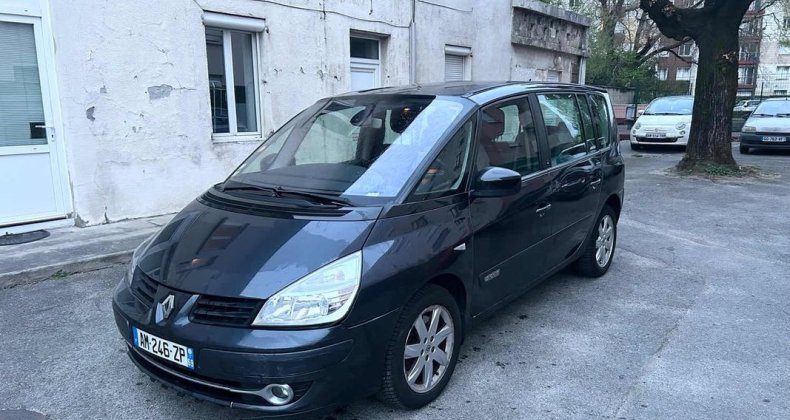 Renault Espace iv 2.0 dci 7 places 03-2010