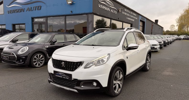Peugeot 2008 1.2 110 GPS TOIT PANO CARPLAY CAMERA LED