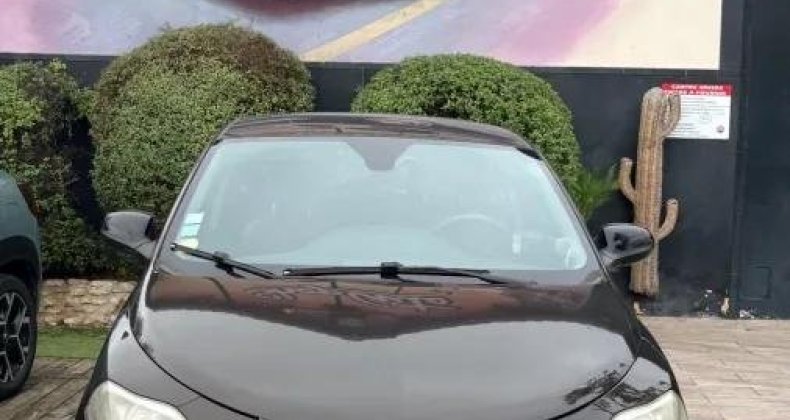 Lancia Ypsilon 1.3 MULTIJET 95 BLACK RED START-STOP 1