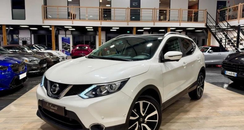 Nissan Qashqai II 1.6 DCI 130 TEKNA   XTRONIC /TOIT PAN