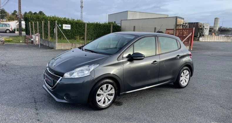 Peugeot 208 1.4 HDI 70 CV GARANTIE 12 MOIS