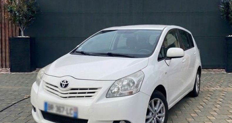 Toyota Verso 1.6 d4-d toit panoramique