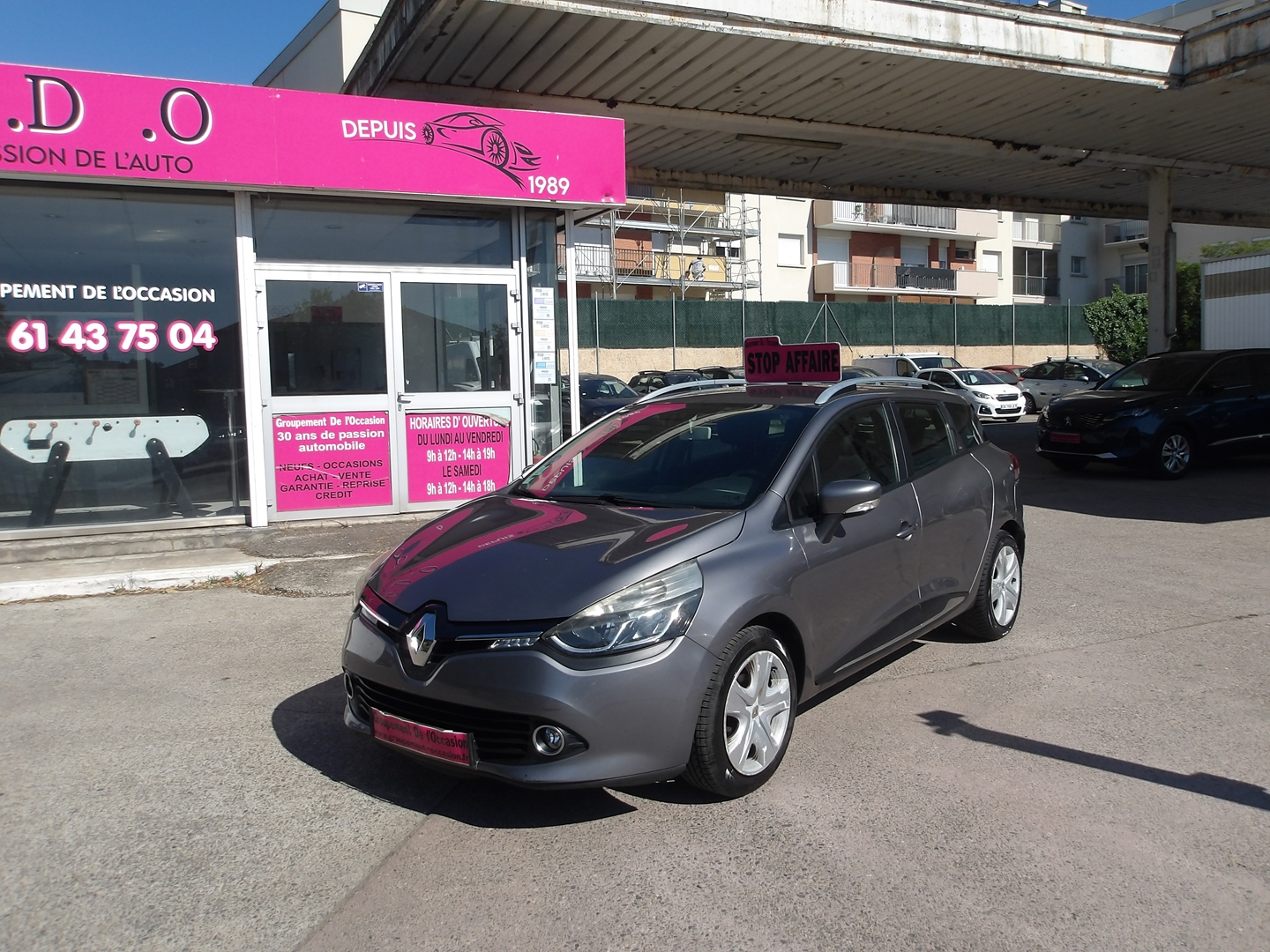 RENAULT CLIO IV ESTATE 1.2 16V 75CH ZEN
